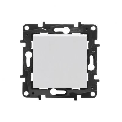 Niloe Step łącznik krzyżowy 10Ax Biały 863107 LEGRAND (863107)
