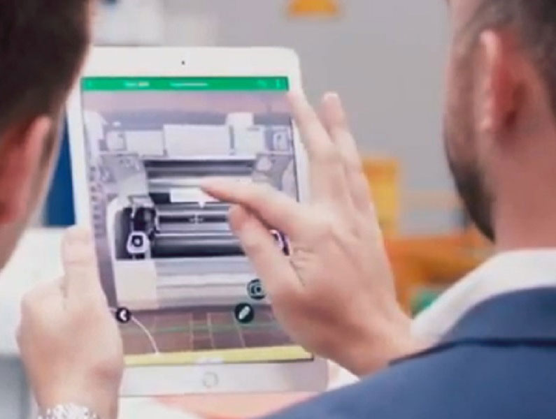 Automatyka przemysłowa Schneider (Zelio, Modicon) - ecostruxure-augmented-operator-advisor-ic-2560x600.jpg